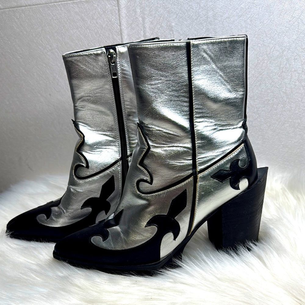 Lamoda Western Chunky Heel Ankle Boot 8